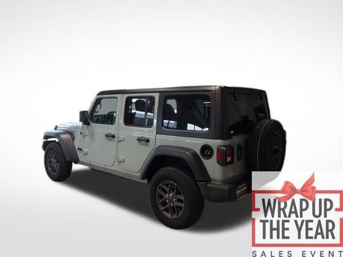 Used 2024 Jeep Wrangler Sport S image 24