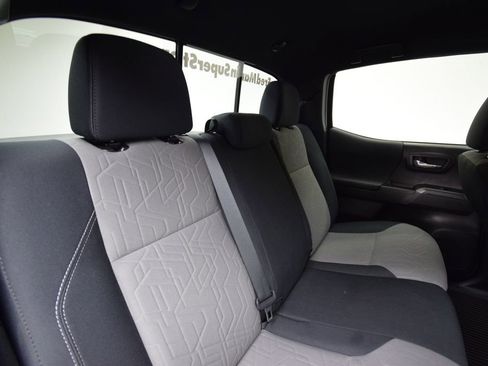 Used 2023 Toyota Tacoma TRD Sport image 23