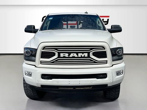 Used 2018 RAM 2500 Laramie w/ Sport Appearance Group AWD/4WD image 2