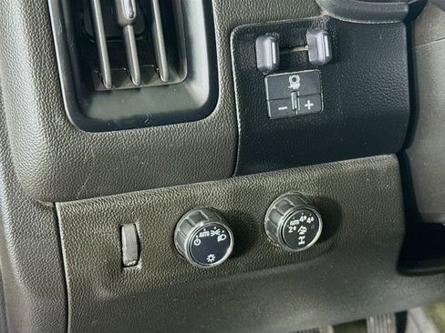 Used 2018 Chevrolet Colorado ZR2 image 10