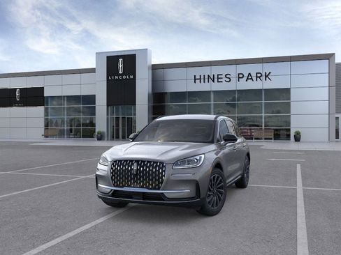 New 2026 Lincoln Corsair Reserve image 2