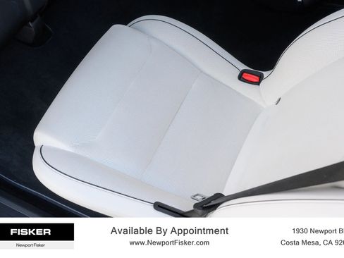 Used 2023 Tesla Model X Plaid image 17