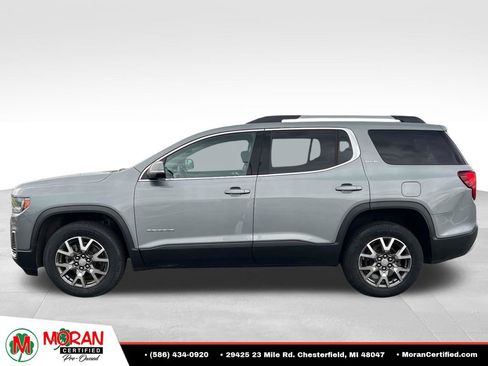 Used 2023 GMC Acadia SLE w/ LPO, Cargo Package AWD/4WD image 2
