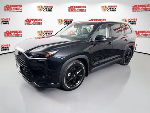 Certified 2024 Toyota Grand Highlander AWD Hybrid image 16