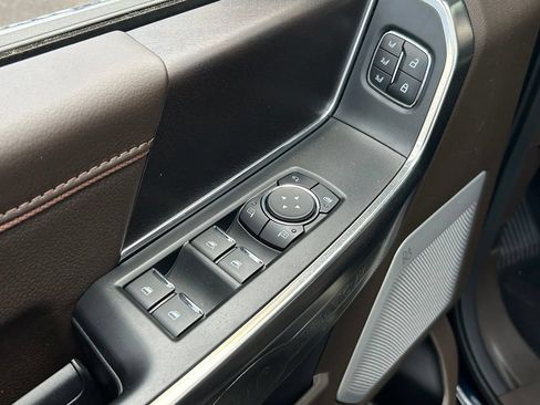 Certified 2025 Ford F150 King Ranch AWD/4WD image 18