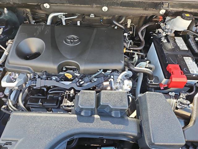 Used 2023 Toyota RAV4 XLE AWD/4WD image 22