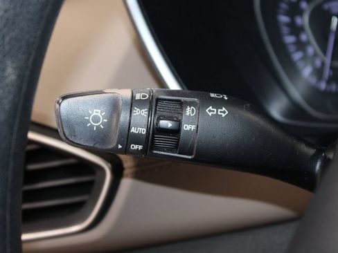 Used 2020 Hyundai Santa Fe SEL FWD image 35