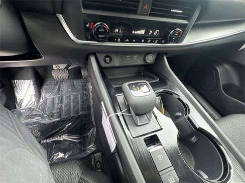 New 2026 Nissan Rogue SV image 19