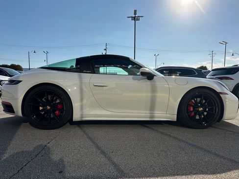 Used 2023 Porsche 911 Targa 4S image 9