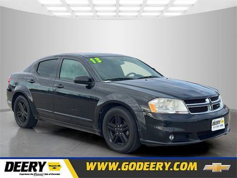 Used 2013 Dodge Avenger SXT image 1
