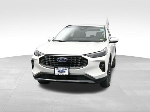 New 2025 Ford Escape SE image 3
