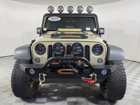 Used 2018 Jeep Wrangler Unlimited Sport S AWD/4WD image 11