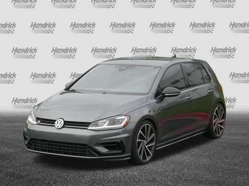 Used 2019 Volkswagen Golf 4-Door AWD/4WD image 5