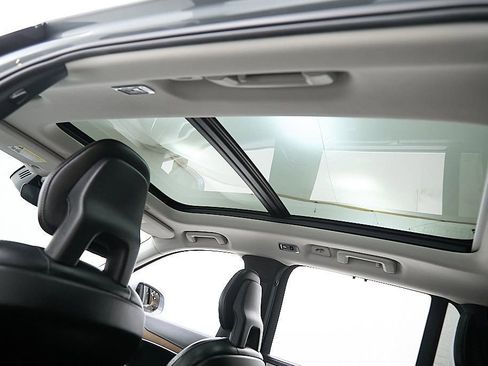 Used 2018 Volvo XC90 T6 Inscription w/ Convenience Package image 25