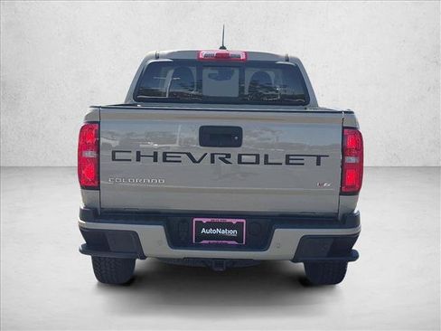 Used 2022 Chevrolet Colorado Z71 w/ Safety Package RWD image 7