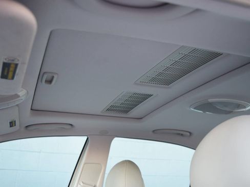 Used 2004 Mercedes-Benz E 500 Sedan image 26