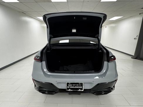 Used 2023 BMW 760i xDrive w/ Executive Package image 43