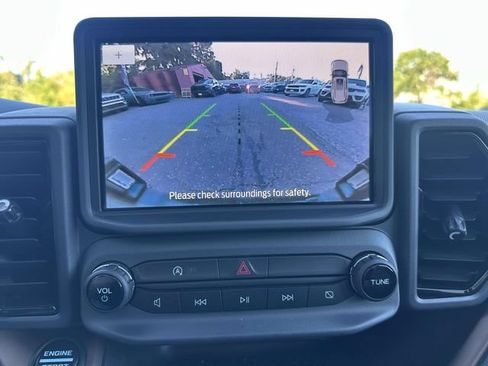Used 2023 Ford Bronco Sport Outer Banks w/ Tech Package AWD/4WD image 38