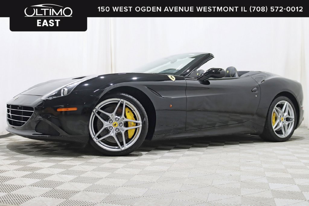 Used 2016 Ferrari California T RWD image 1