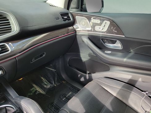 Used 2023 Mercedes-Benz GLS 450 4MATIC image 14