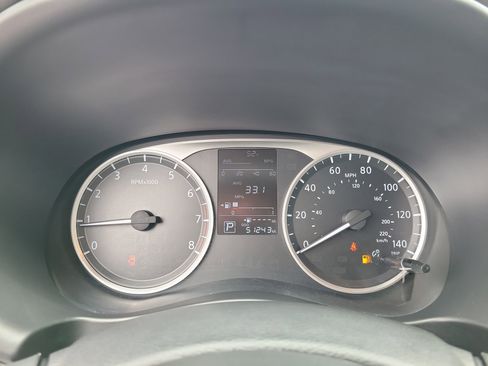 Certified 2024 Nissan Kicks S FWD image 24