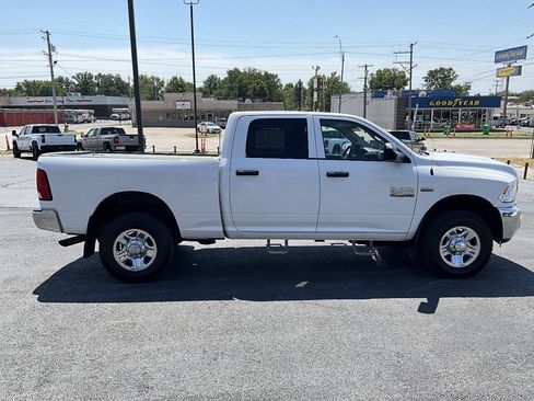 Used 2017 RAM 2500 ST w/ SXT Appearance Group AWD/4WD image 6