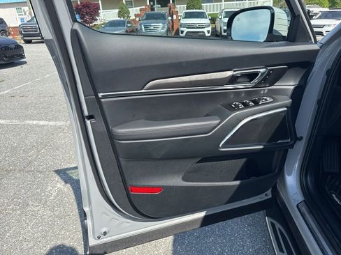 Used 2025 Kia Telluride SX X-Line image 27