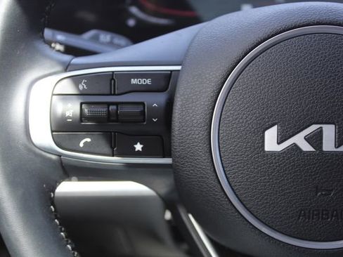 Used 2025 Kia Sportage X-Line AWD/4WD image 25