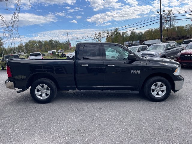 Used 2016 RAM 1500 Classic SLT AWD/4WD image 3