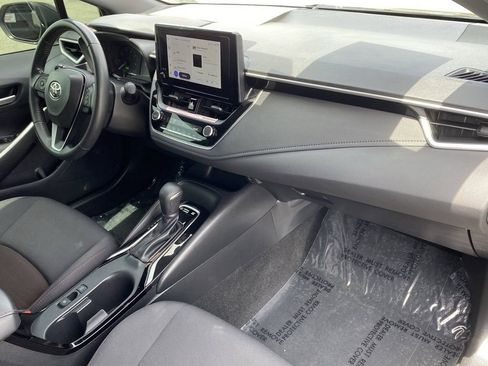 Certified 2024 Toyota Corolla SE FWD image 17