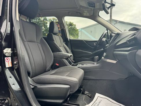 Used 2020 Subaru Forester Premium AWD/4WD image 23