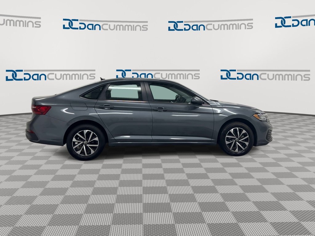 Used 2024 Volkswagen Jetta S FWD image 9