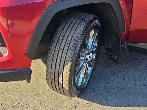 Used 2024 Toyota RAV4 XLE Premium image 37