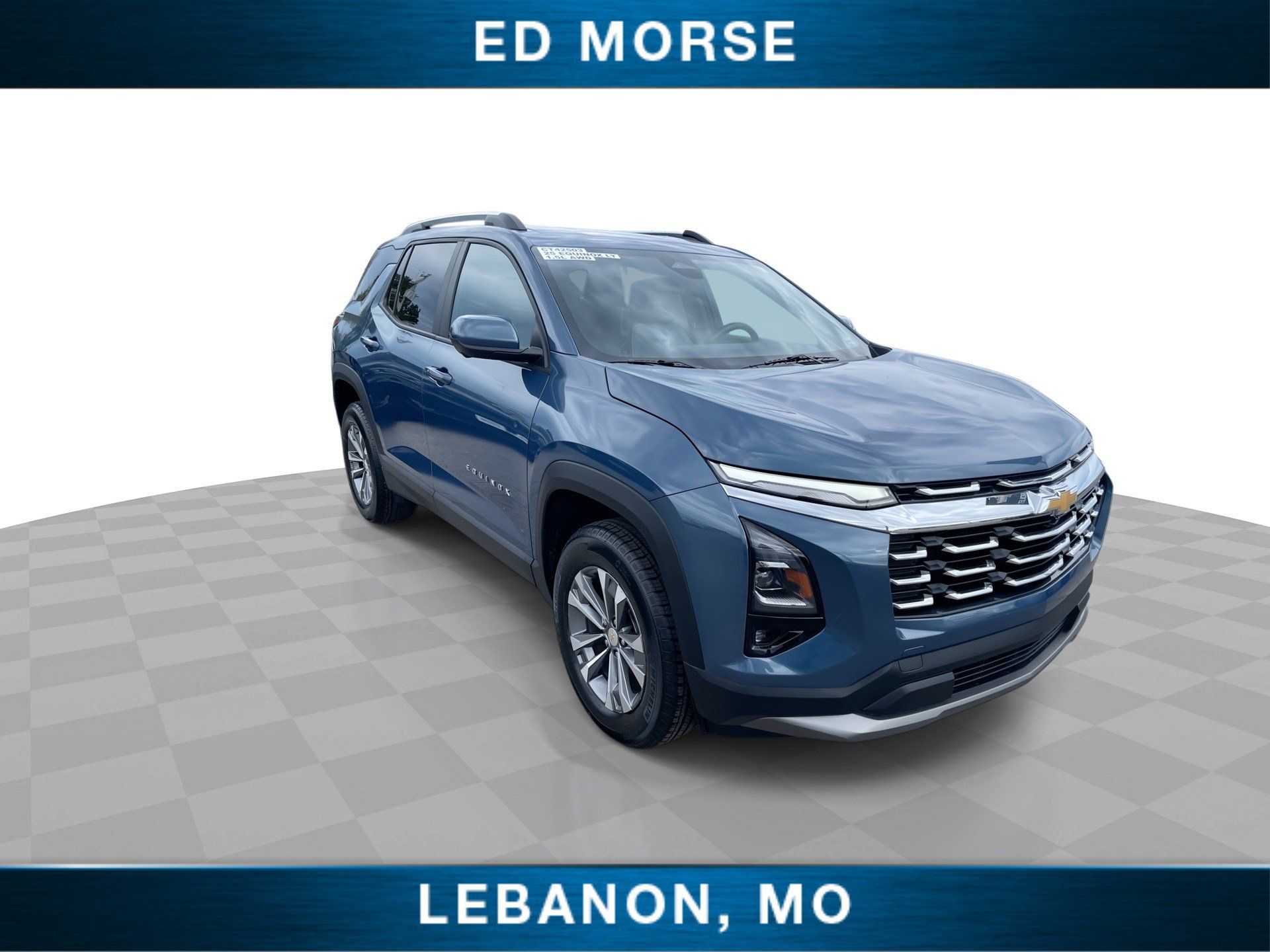 Certified 2025 Chevrolet Equinox LT w/ Convenience Package II AWD/4WD image 2