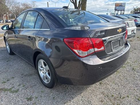 Used 2016 Chevrolet Cruze LT w/ Technology Package image 3