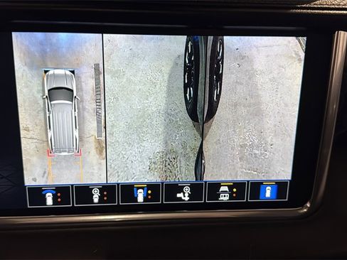 Used 2023 GMC Yukon Denali image 44