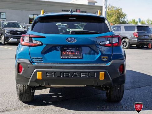Used 2024 Subaru Crosstrek 2.5i Wilderness w/ Crosstrek Mirror Package AWD/4WD image 15