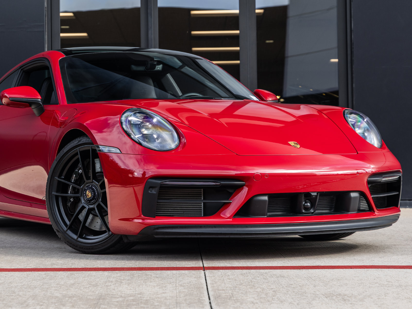 Certified 2024 Porsche 911 Carrera GTS RWD image 9