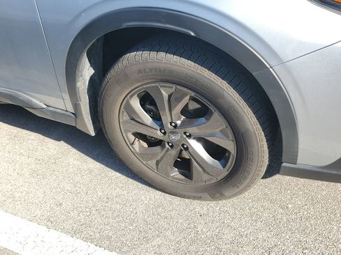 Used 2020 Subaru Outback Onyx Edition XT image 3