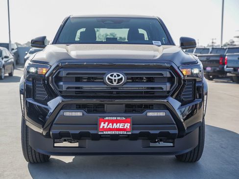 New 2026 Toyota Tacoma SR5 image 2