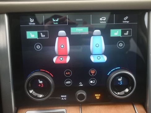 Used 2021 Land Rover Range Rover P525 Westminster Edition image 17