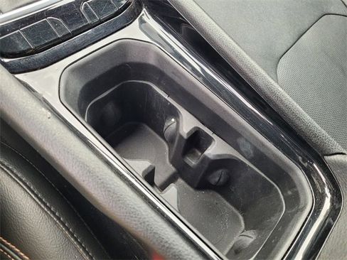 Used 2023 Jeep Compass Limited image 27