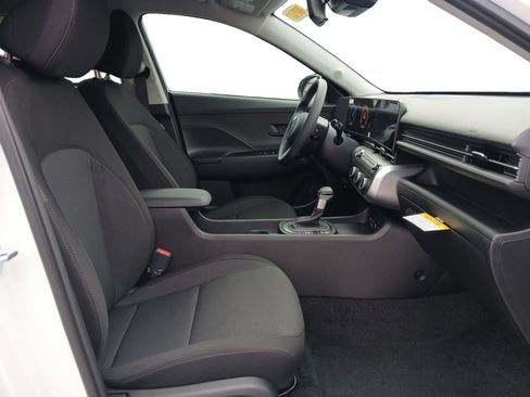 New 2026 Hyundai Kona SE image 15