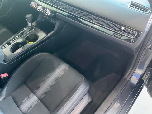 Used 2024 Honda Civic Sport image 22