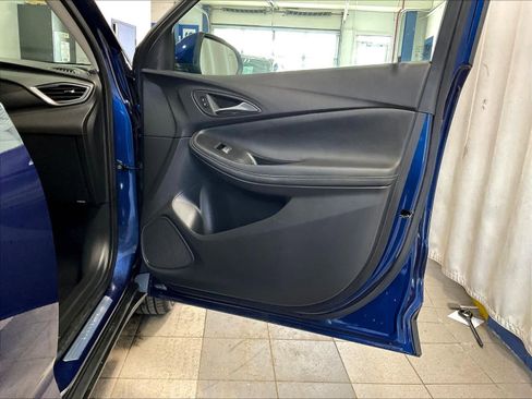 Used 2023 Buick Encore GX Select w/ Safety Package II image 12