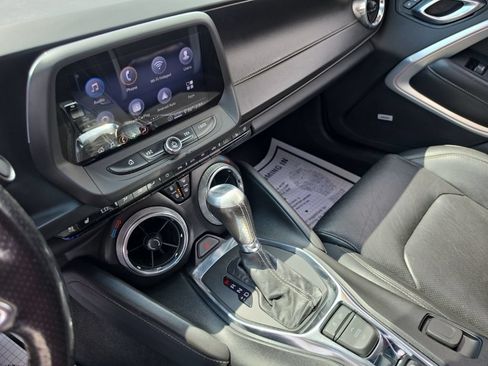 Used 2020 Chevrolet Camaro SS RWD image 22