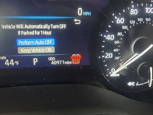 Used 2025 Toyota Sienna XLE image 20