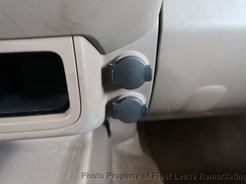 Used 2016 Nissan Frontier SV RWD image 30