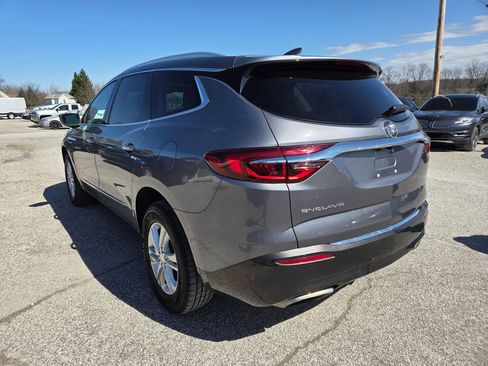 Used 2020 Buick Enclave Essence image 6