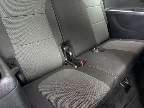 Used 2020 Chevrolet Traverse LS image 40